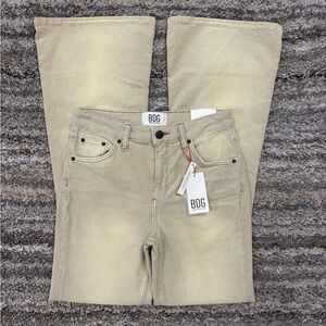 Urban Outfitters BDG Mid Rise Flare Jeans Sz 27Wx32L NWT | BDG Flare Jeans NEW -